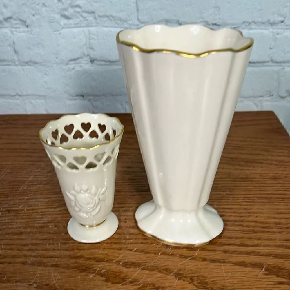 Lenox Original Flower Vases set of 2 Hearts Valentine